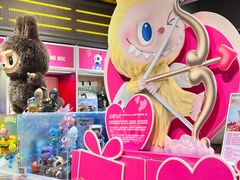 -泡泡玛特POPMART(上海环球港店)