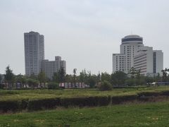 -汇泉广场