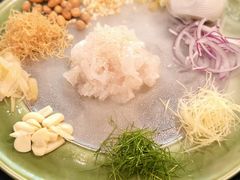 -得意咚瓜·顺德鱼生·冬瓜火锅(深圳首店)