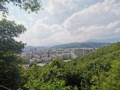 -梅峰山地公园