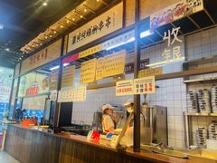 -丽丽三鲜螺蛳粉(田林路店)