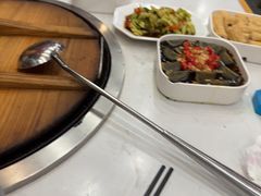 -鲁员外地锅鸡地锅鱼(古墩路店)