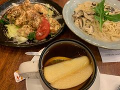 -玛格萝妮比萨屋(四平店)