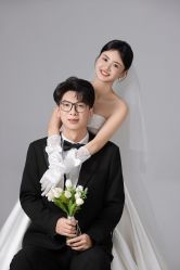 -MAO亲爱的猫婚纱摄影工作室