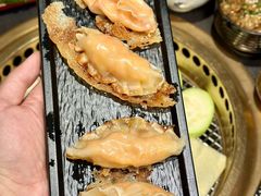 -铭牛烧肉·和牛海鲜自助(高新月牙湖店)