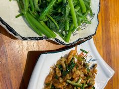 -梁姐啤酒鱼(兴坪古镇店)