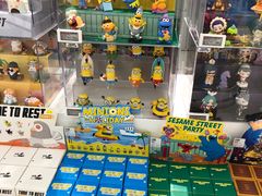 -泡泡玛特POPMART(侨福芳草地店)