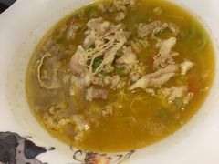 -有红鸡毛店·川菜(建设路店)