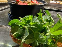 薄荷叶-有一锅·黑山羊腊排骨土鸡火锅(古城四方街店)