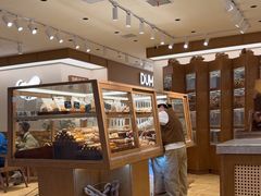 -小飞象面包公社(珠江路金鹰店)