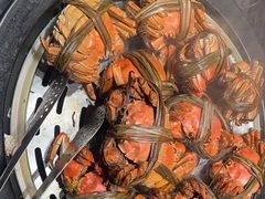 -雍容荟帝王蟹活龙虾展台自助(IFS黑金店)