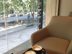 -星巴克臻选(南京艾尚天地店)