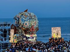 -北戴河碧螺塔海上酒吧公园