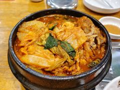 -喇喇排骨火锅·传统韩式脊骨汤(望京西园总店)