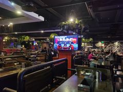 -麦凯伦烧烤·精酿超级工厂店(金桥总店)