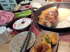 -赵美丽·重庆社区火锅·直营店(火车东站·中豪国际店)