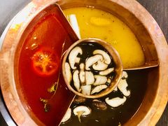 -滇釜火锅·能喝汤的火锅(车公庄店)