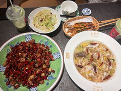 -渔语鱼新川菜Bistro(万象天地店)