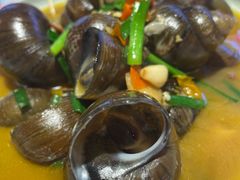 -老闵田螺馆·南昌市井菜·特色小吃(总店)