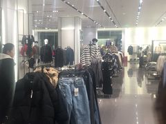 -ZARA(熙地港店)