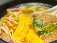 蟹黄三鲜砂锅-馋三尺蟹粉小笼(人民广场店)