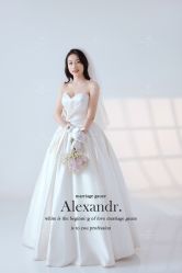 -金夫人婚纱摄影(西昌店)