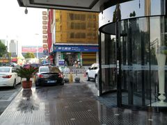 -华雅·云缦酒店(岳阳楼区火车站店)