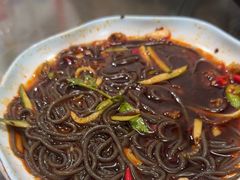 -湖南人家湘菜馆(镇江路店)