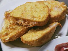 油炸馒头-大槐树烤肉馆