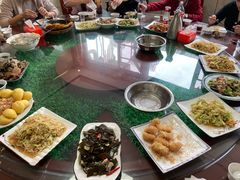 -宾朋海鲜美食餐厅·特色美食(兴海路店)