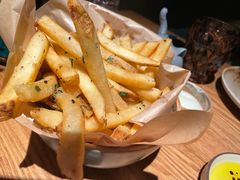 -Osteria Garden 生蚝花园餐厅(原进贤路店)
