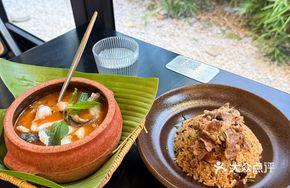 Beef and Chanterelle Fried Rice