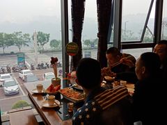 靠窗位-香佰里鲜货火锅(佳乐金街店)