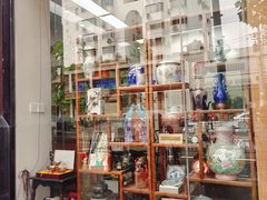 -云洲古玩城(大木桥路店)