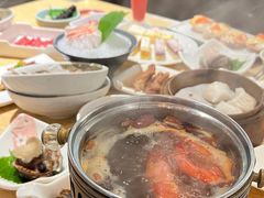 -雍和会海鲜姿造自助(湖东路店)