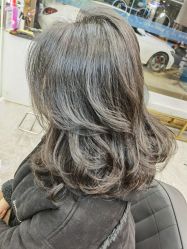 -水灵珑美容造型中心