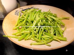 清炒泥蒿-茶叁酒肆·楚味江湖(菱角湖店)
