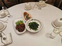 -紫东阁酒楼·中餐厅(东方广场假日酒店)