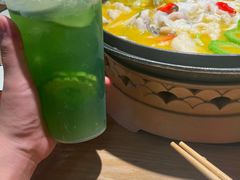 -山城外·非遗酸菜鱼(蜀都万达店)