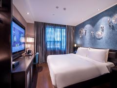 -成都宽窄巷子桔子水晶酒店