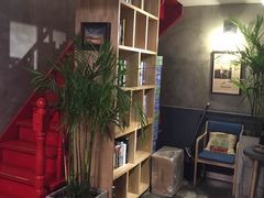 -HIGH FIVE哈福手工汉堡(桂林路店)