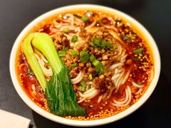 -麻六记(凤凰汇店)