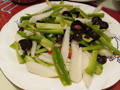 -吴记酱骨炖菜馆(西大直街店)