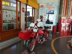 -东方明珠·可口可乐欢乐餐厅