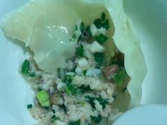 -超越海鲜屋(飞龙物业店)