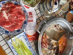 -山悦里 山野·鲜火锅(罗斯福广场店)