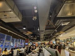 -大头虾越式风味餐厅(光明广场店)