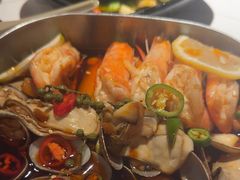 -巴厘龙虾·榜首油焖大虾(音乐学院·沿江酒馆店)