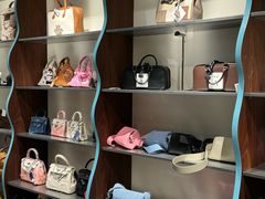 -OWLBOU买手店(新天地时尚店)