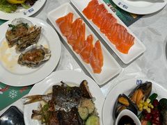 -四海一家自助餐(益田假日广场店)